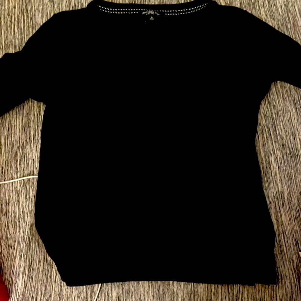 Black Jones New york Black tee